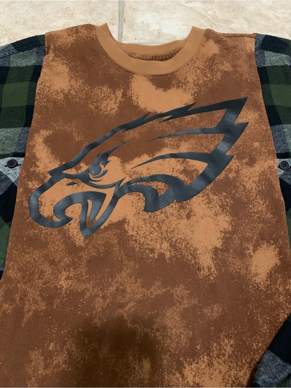Philadelphia Eagles Upcycled T-shirt flannel top XL - Picture 2 of 4